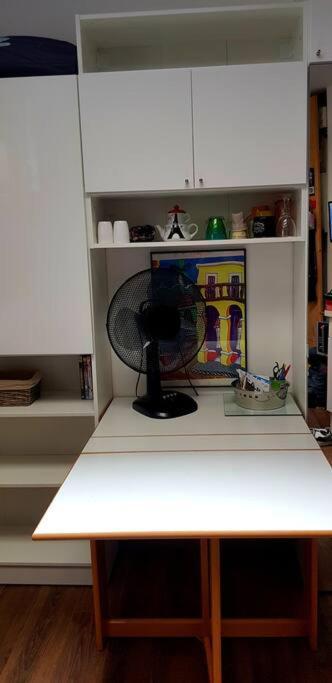 Calme Notre Dame De Apartment